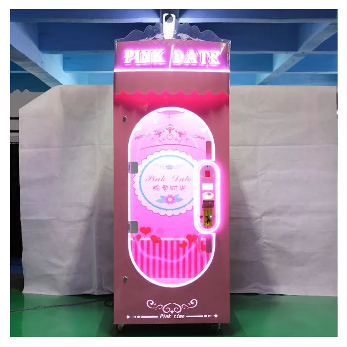 Pink Date Vending Game Machine