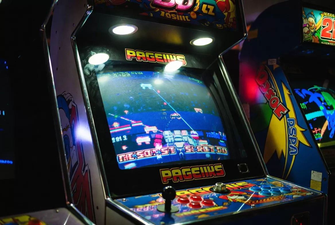 Boost Customer Engagement with a High-Quality Arcade Video Game Machine