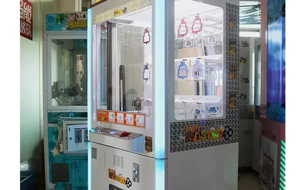 Engineering Precision in Modern Arcade Vending Machines